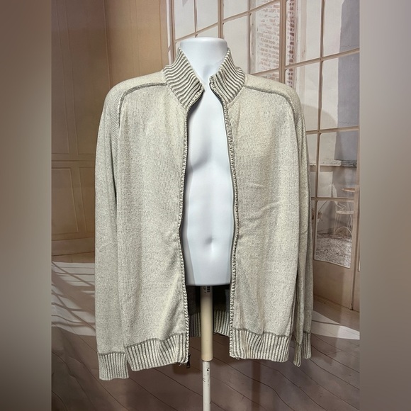 🛍️BKE Light gray mock neck full zip sweater size S. - Picture 7 of 15
